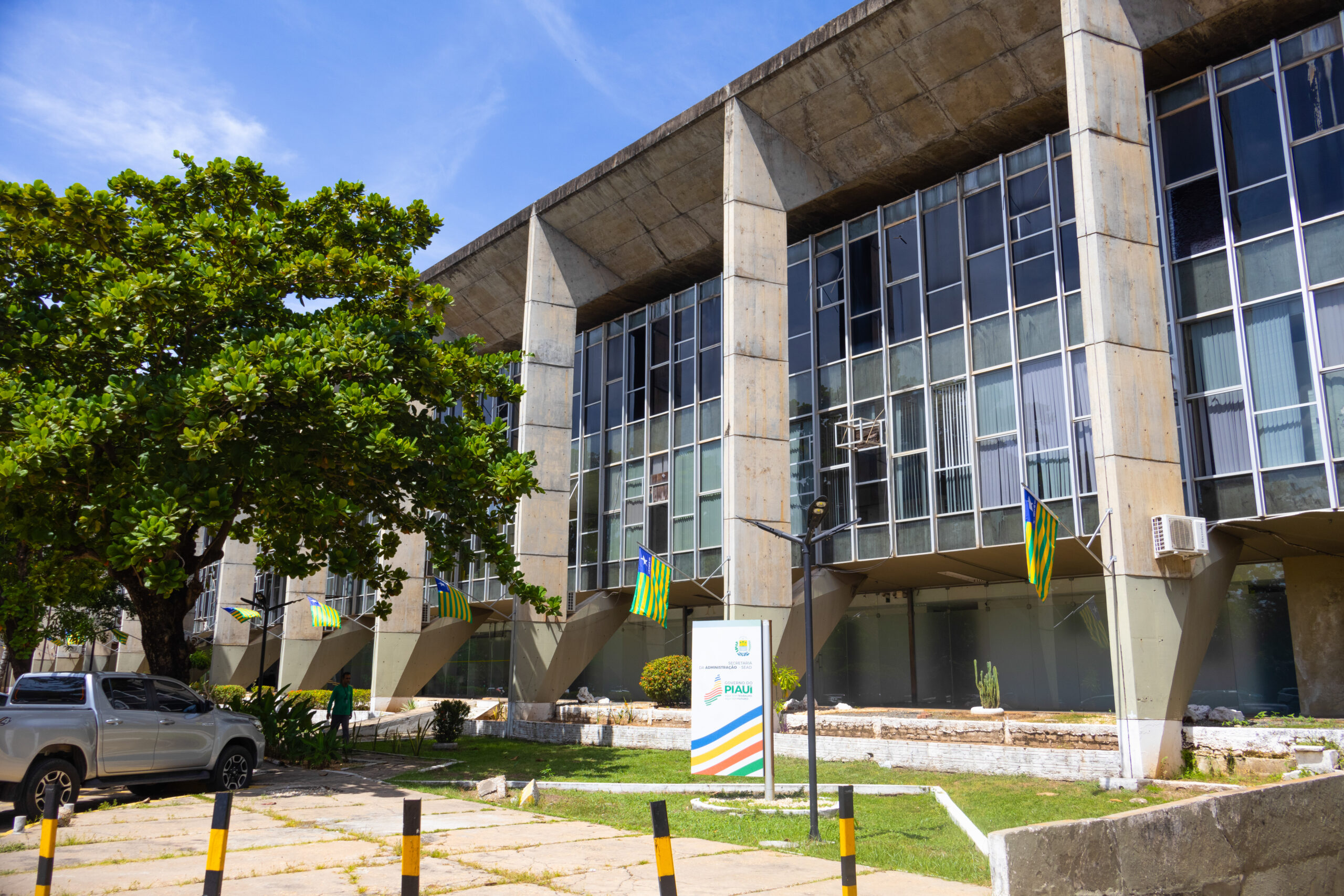 Governo lança Sistema Água e Vida para garantir abastecimento eficiente às áreas rurais com até 30 residências no Piauí